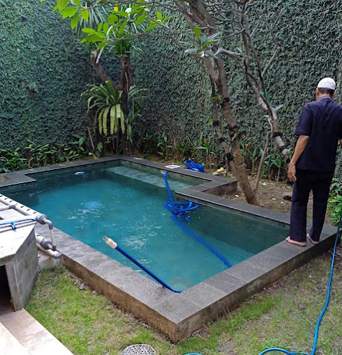 Tips Perawatan Kolam Renang Natural Bandung